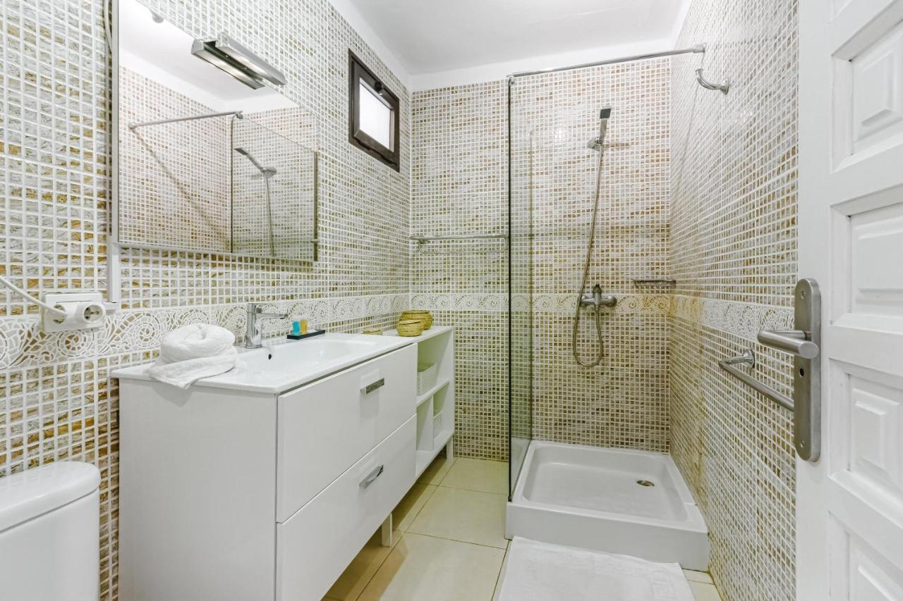 Fantastic Large Studio In Front Of Beach Heated Pool Wifi Arona  Exterior foto